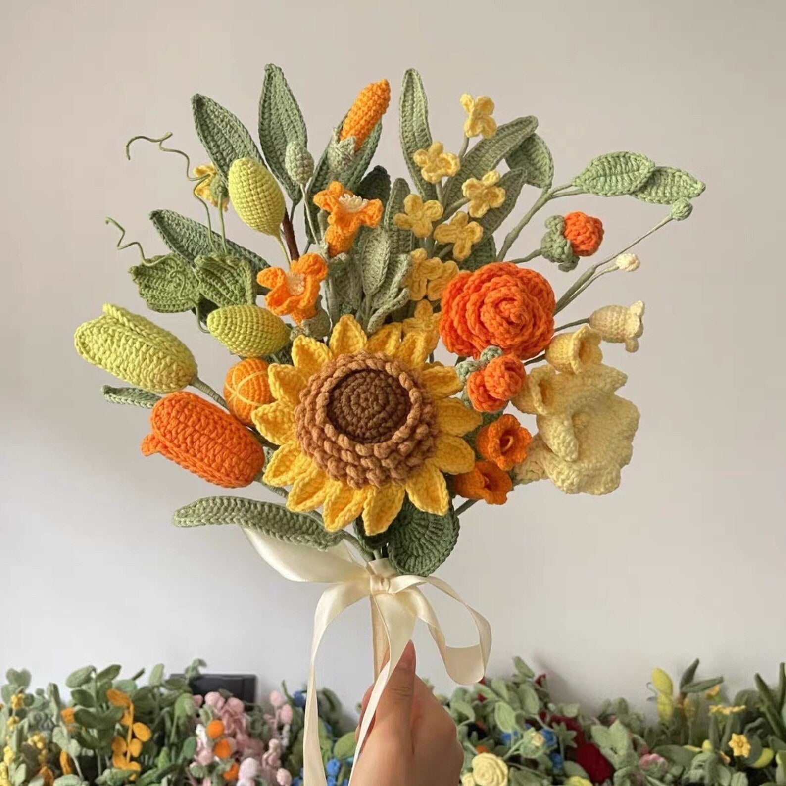 Häkelblumenstrauß Handgemachter Sonnenblumen gestrickter Tulpen Blumen