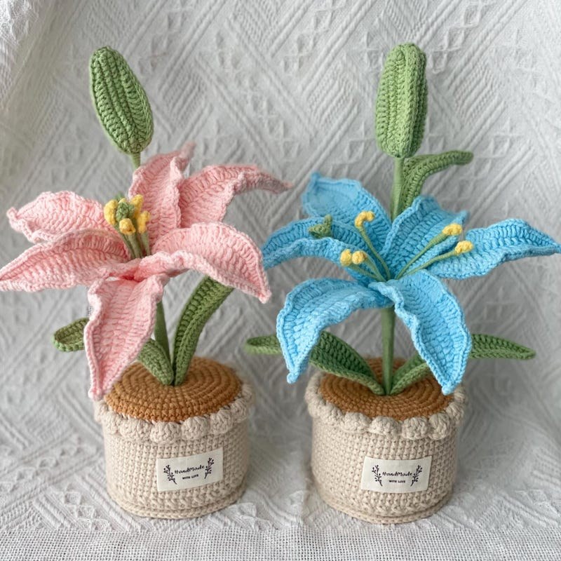Handgemachter Häkel Lilien Blumen Topf