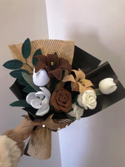 Handgemachter Häkel Lilien Strauß